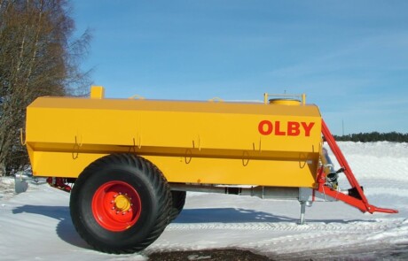 Olby gjødselvogner