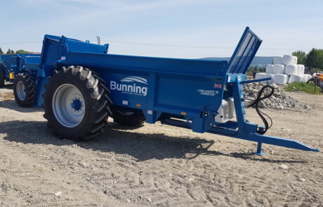 Farmstar 80 med Canopy og karmforhøyere Farmstar 80 med Canopy og karmforhøyere