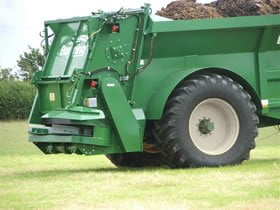 Tørrgjødselspredere fra G.T. Bunning & Sons Ltd - Lowlander 150 HD MK2 HBD suveren kvalitet - Medium størrelse, disk-spreder (HD)