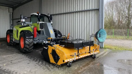 Feiemaskin til traktor og teleskoplaster - Master celan